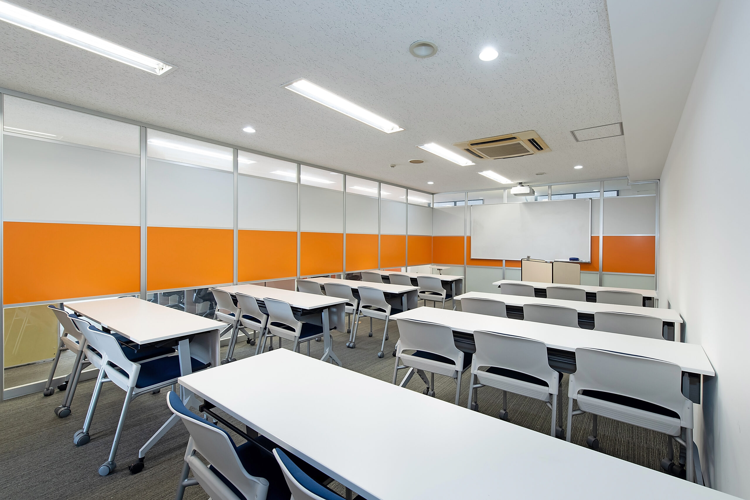 横浜アントレサロン