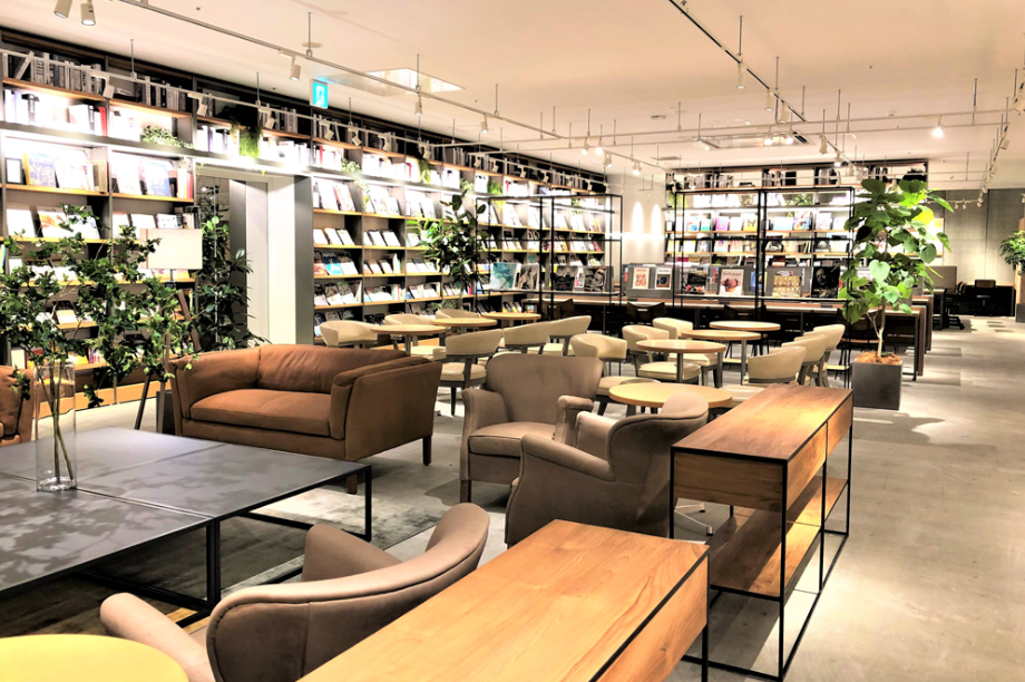 TSUTAYA BOOKSTORE 川崎駅前店