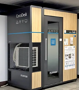 CocoDesk 銀座一丁目駅 出口1-4方面通路
