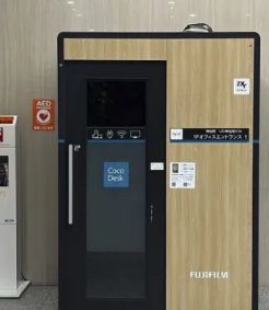 CocoDesk 神谷町 UD神谷町ビル 1Fオフィスエントランス