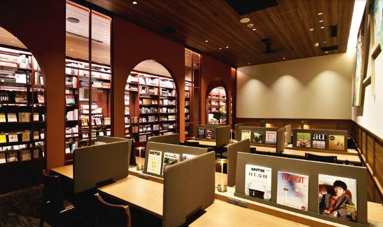 TSUTAYA BOOKSTORE 恵比寿ガーデンプレイス