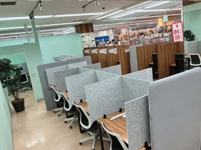 coin space 京王堀之内駅前店