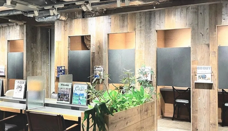 TSUTAYA 田町駅前店