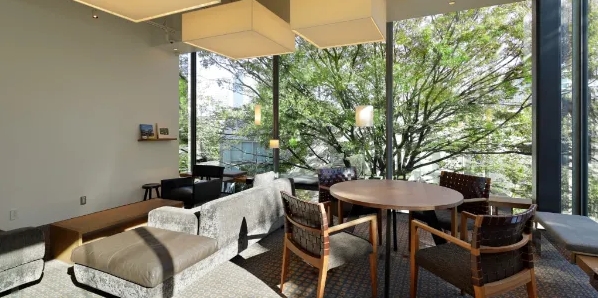 代官山 蔦屋書店