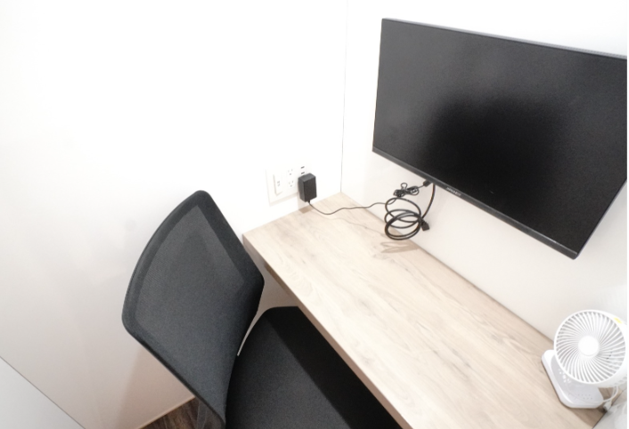 ワークブース海老名マルイ by Pao