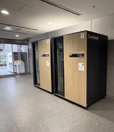CocoDesk 品川日新ビルB1F通路