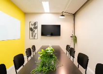 THE POINTエキニア横浜