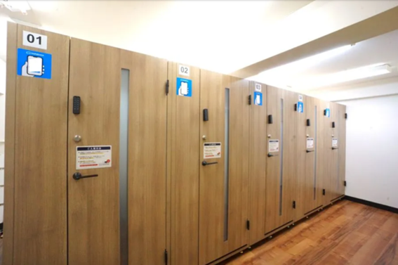 BIZ DESK 笹塚駅前