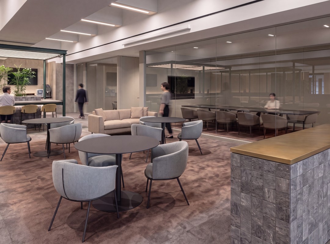 ミュージアムタワー京橋 x Compass Offices