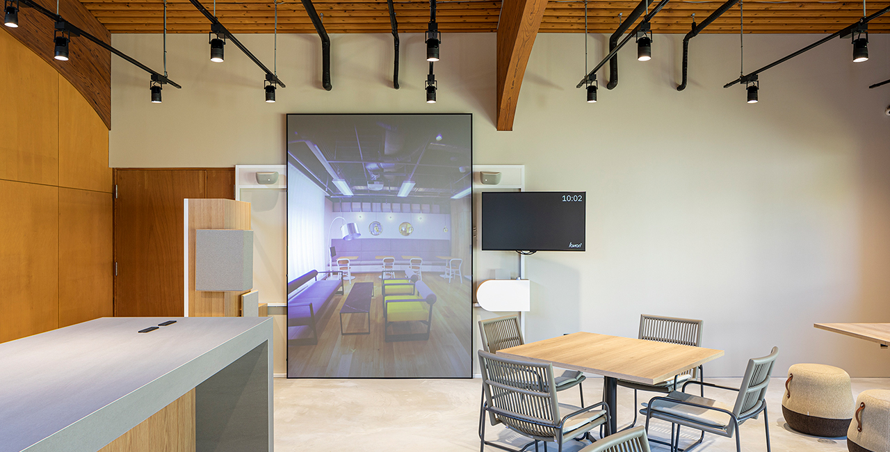 Izu-Oshima Co-Working Lab WELAGO